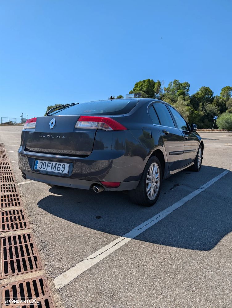 Renault Laguna 2008 photo 5