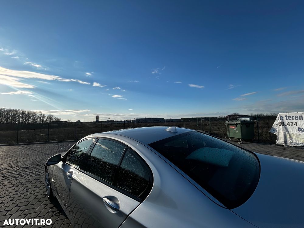 BMW Seria 7 740d Aut. - 8