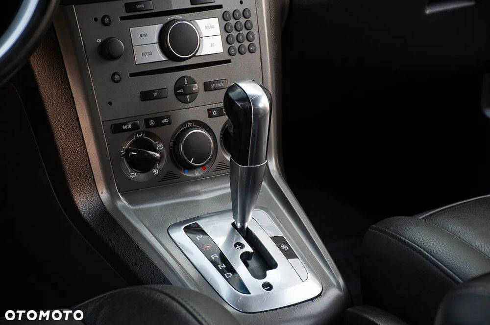 Opel Antara 2.0 CDTI Cosmo - 28