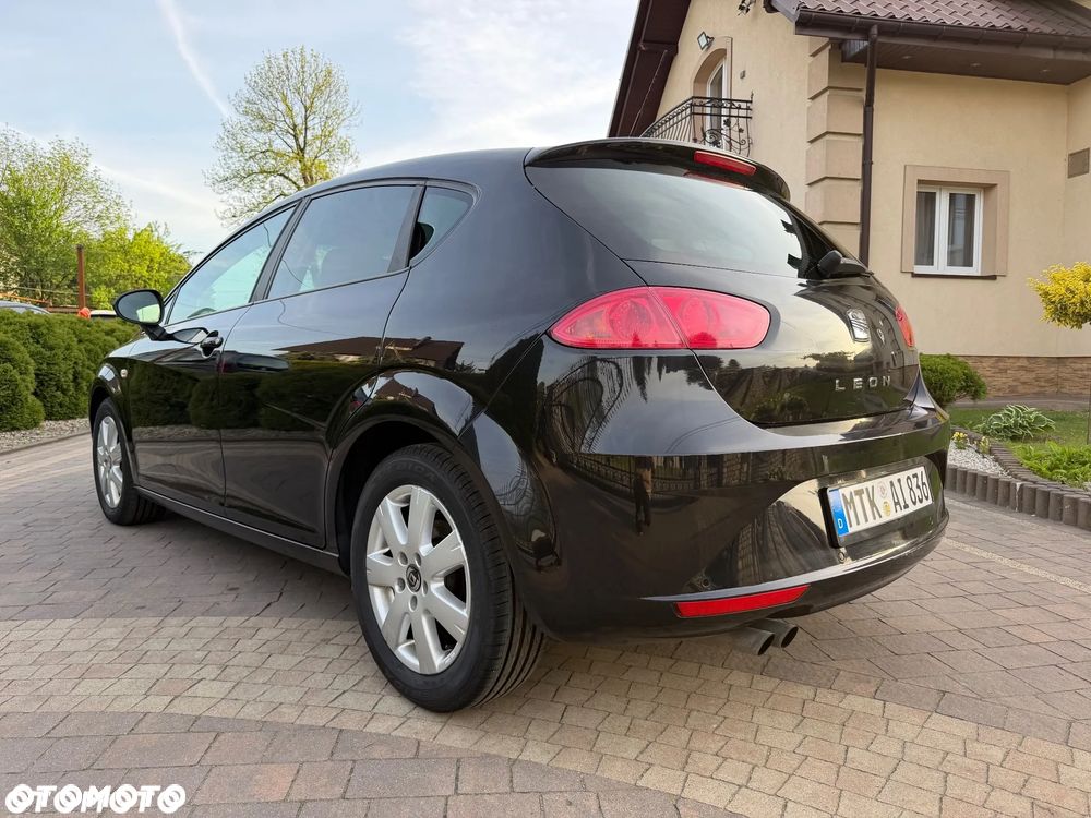 Seat Leon 2.0 TDI DPF Stylance - 10
