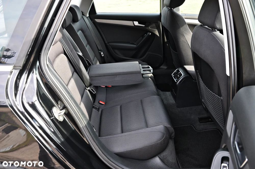 Audi A4 Avant 2.0 TDI ultra - 17