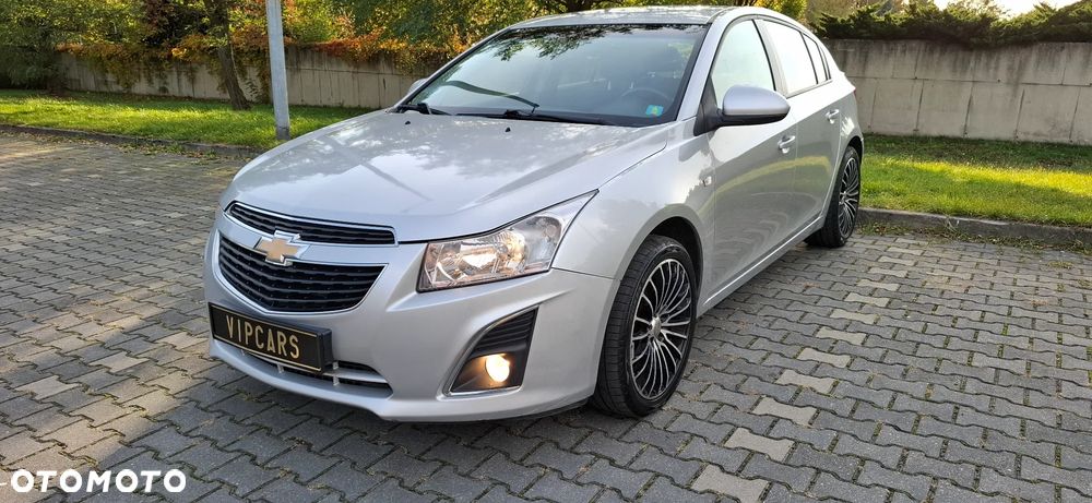 Chevrolet Cruze 1.8 LT+ - 4