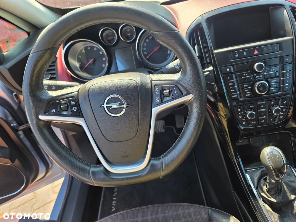 Opel Astra 1.4 Turbo - 15