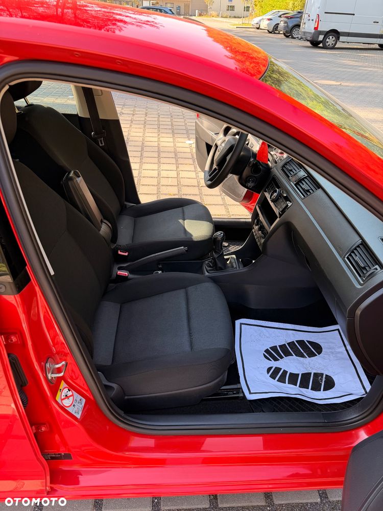Skoda RAPID - 17