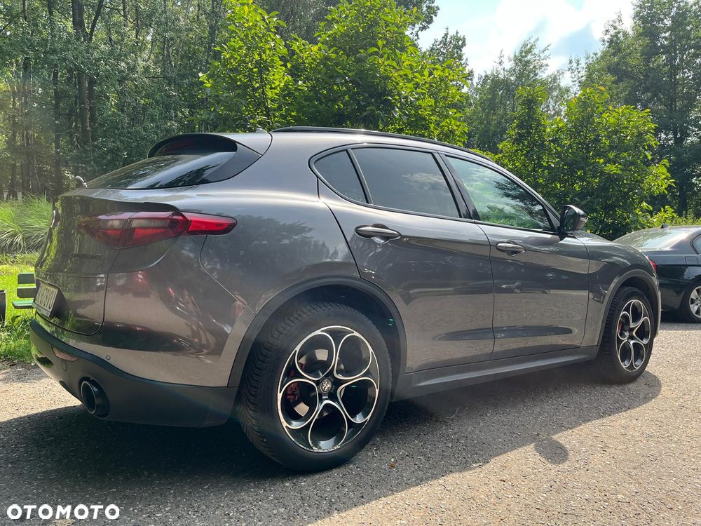 Alfa Romeo Stelvio 2.0 Turbo B-Tech Edition Q4 - 3