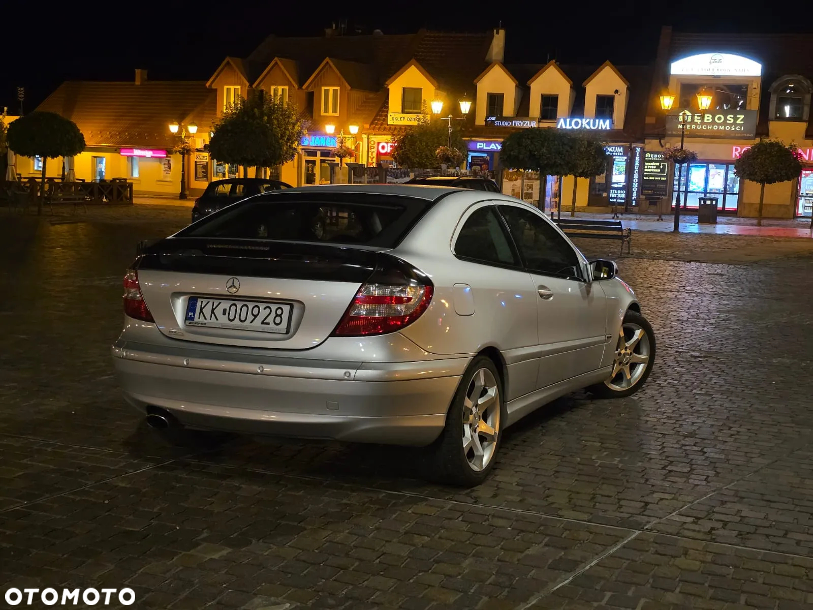 Mercedes-Benz Klasa C 230 Sportcoupe Sport Edition - 17