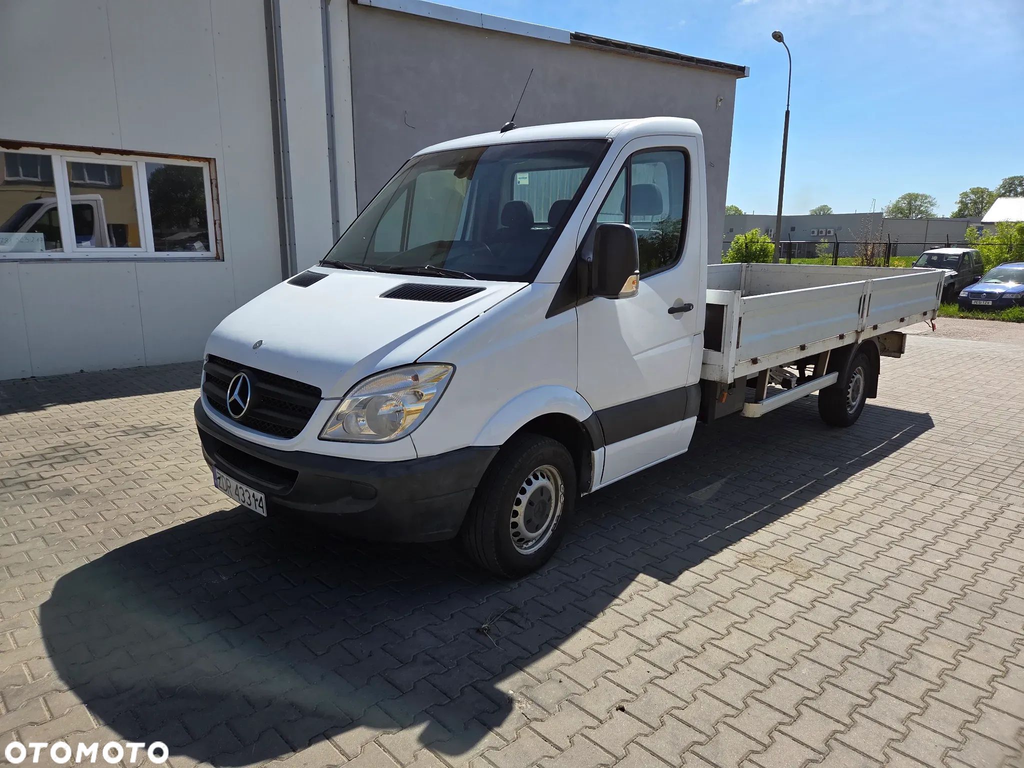 Mercedes-Benz Sprinter - 1