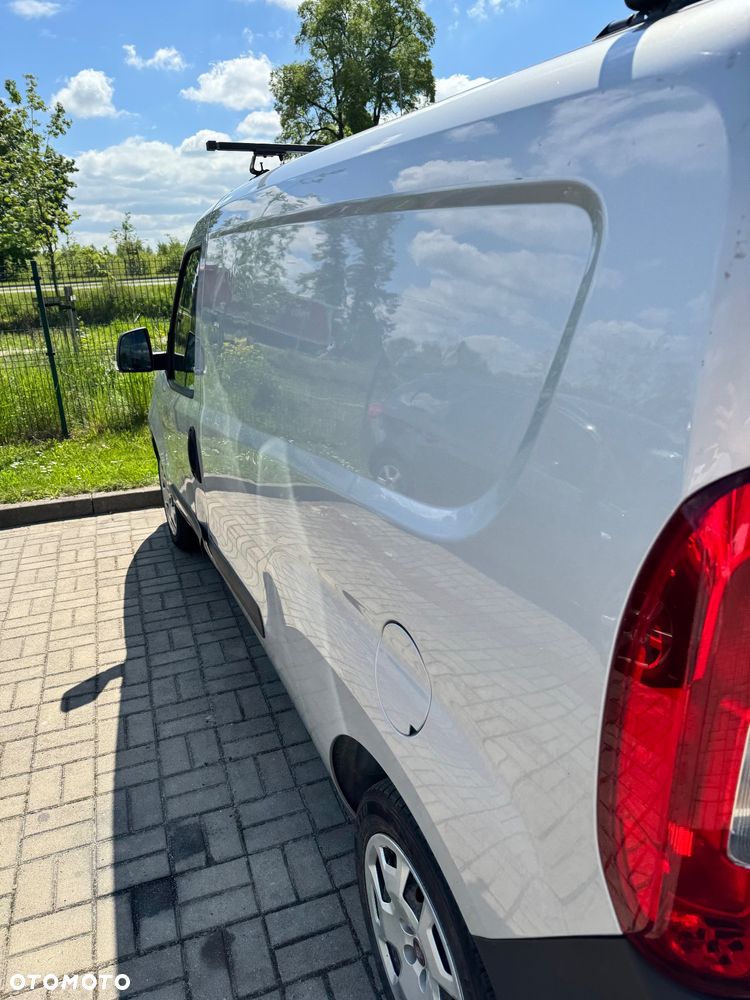 Fiat DOBLO MAXI - 16