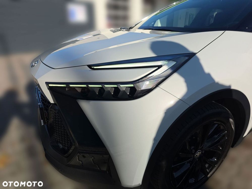 Toyota C-HR - 24
