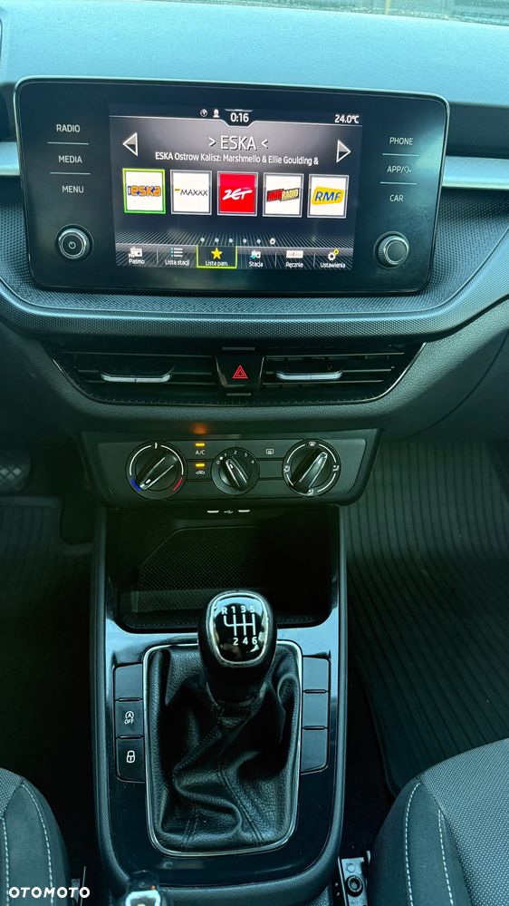 Skoda Fabia 1.0 TSI Active - 10