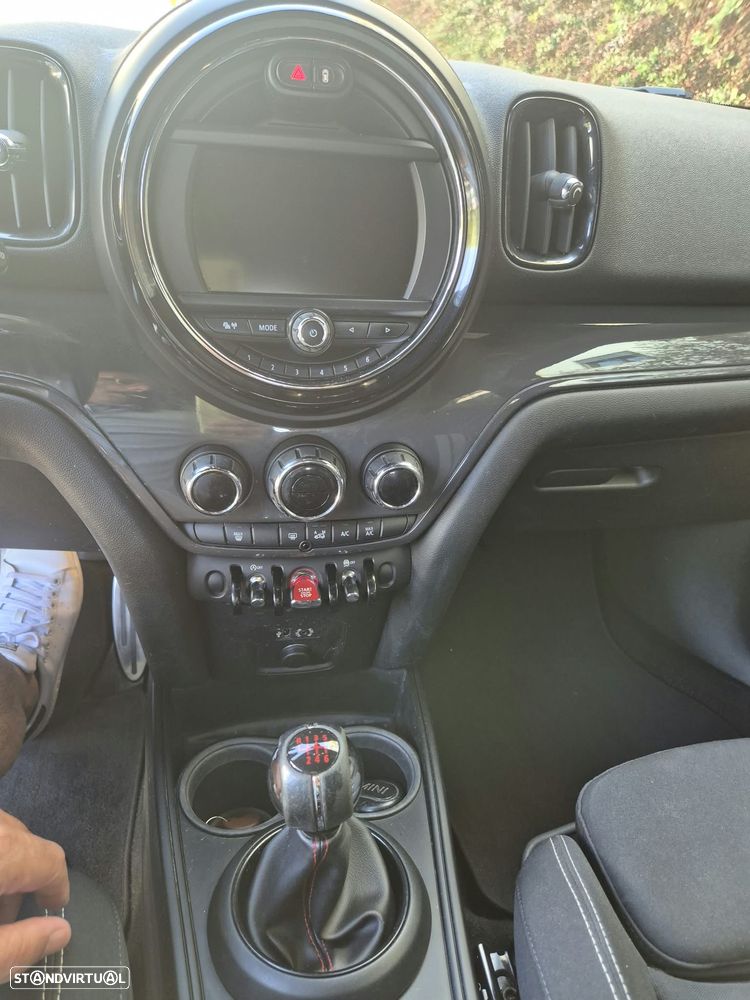 MINI Countryman One D - 5