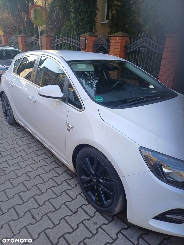 Opel Astra 1.4 Turbo ecoFLEX Start/Stop Color Edition - 3