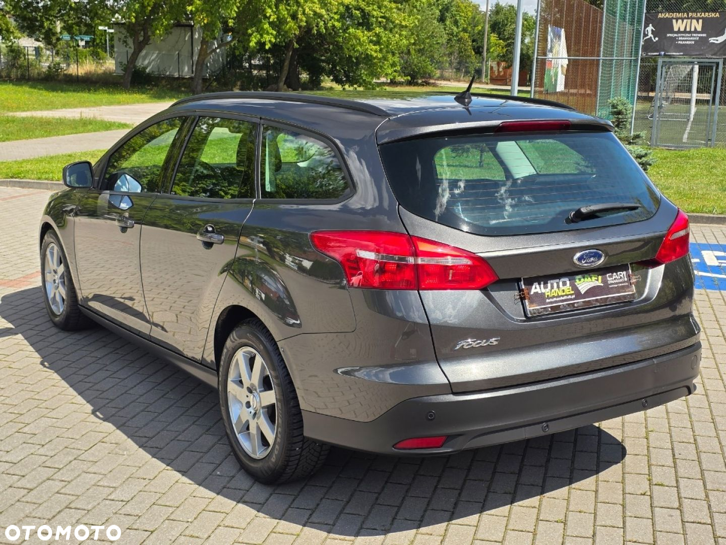 Ford Focus - 35