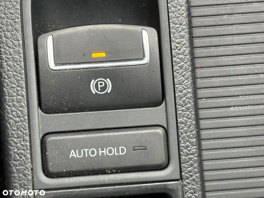 Volkswagen Sharan 2.0 TDI 4Motion BlueMotion Technology Highline - 27