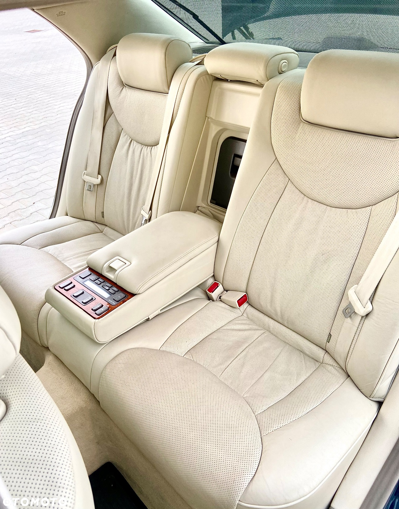 Lexus LS 430 Prezydent - 23