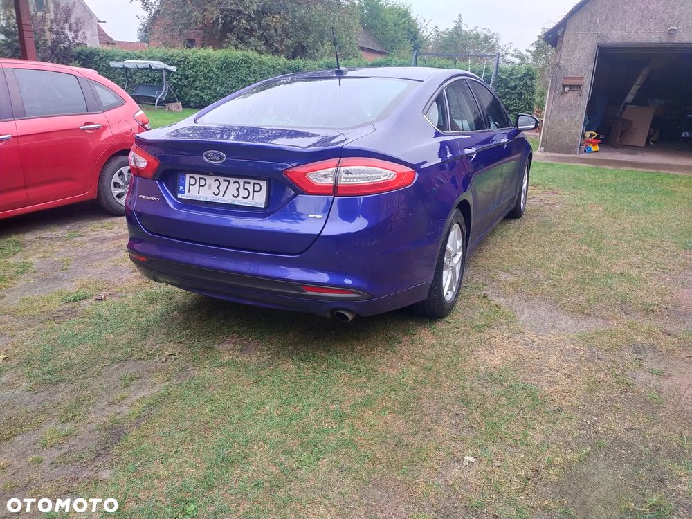 Ford Fusion - 6