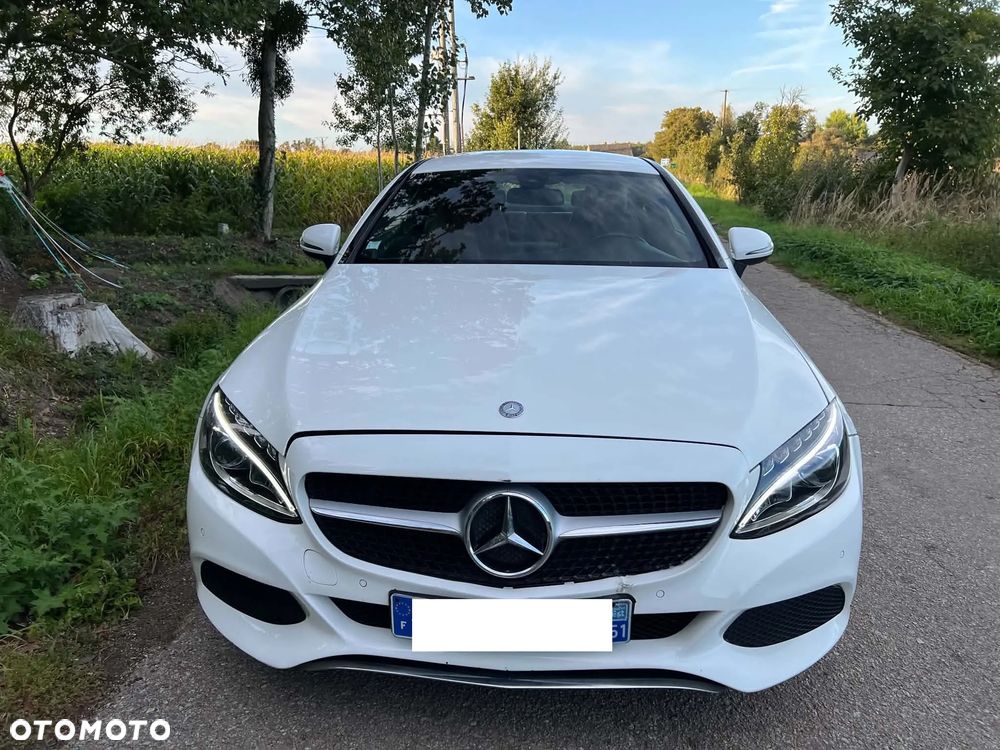 Mercedes-Benz Klasa C 180 Edition - 19