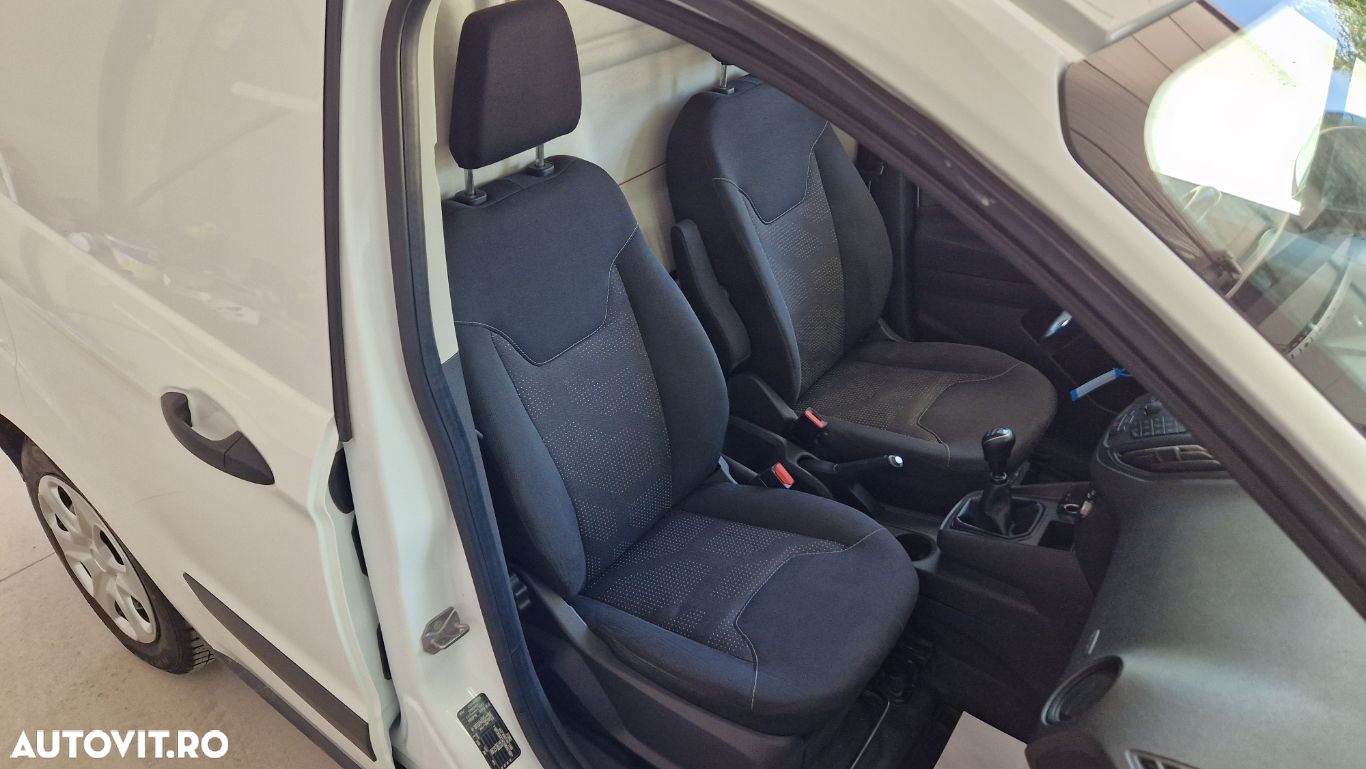 Ford Transit - 16