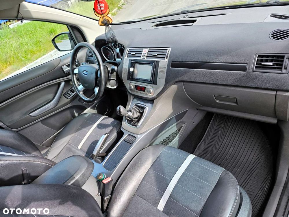 Ford Kuga 2.0 TDCi Titanium - 23