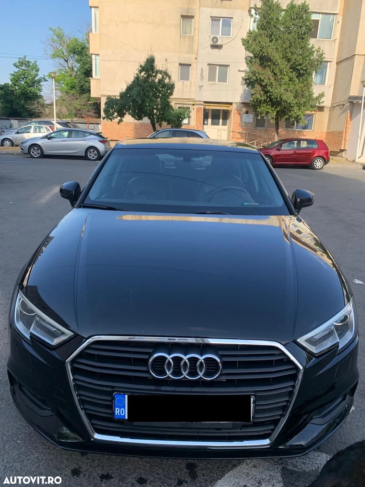 Audi A3 1.6 TDI Limousine - 1