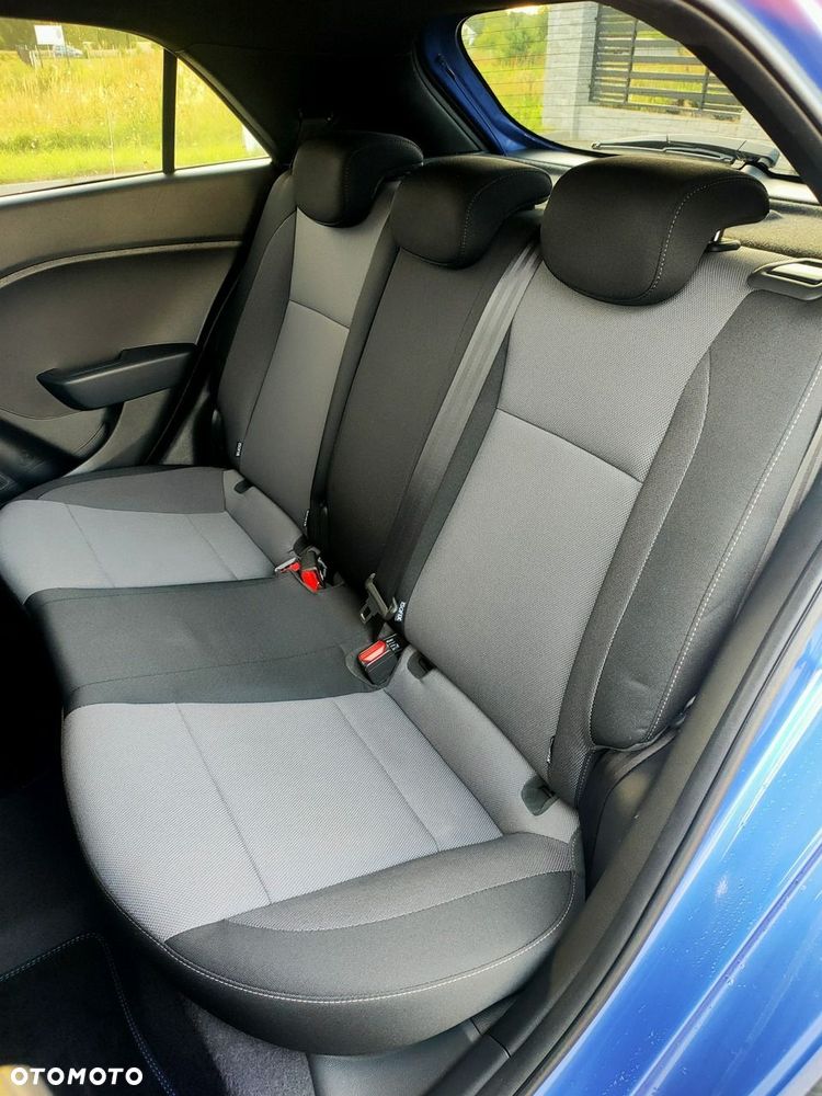 Hyundai i20 blue 1.2 Style - 13