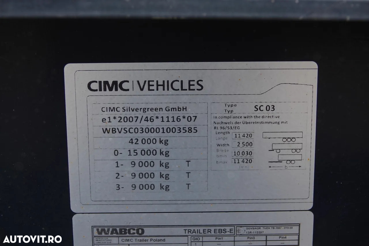 CIMC SEMIREMORCĂ PENTRU CONTAINER / SPATE EXTENSIBIL / PENTRU TOATE CONTAINERELE / AXĂ RIDICATĂ - 20