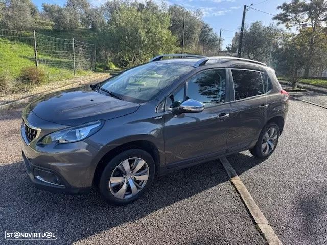 Peugeot 2008 1.5 BlueHDi Style - 3