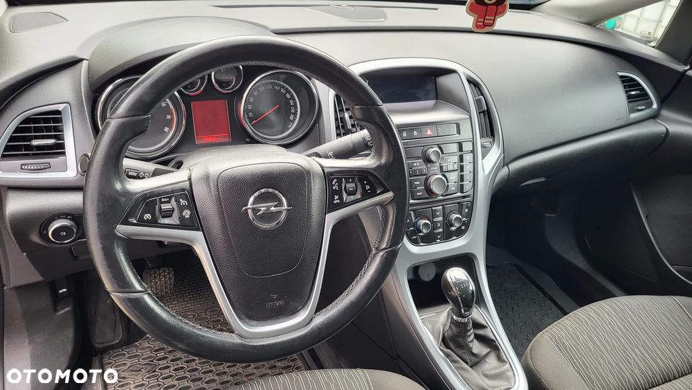 Opel Astra - 11