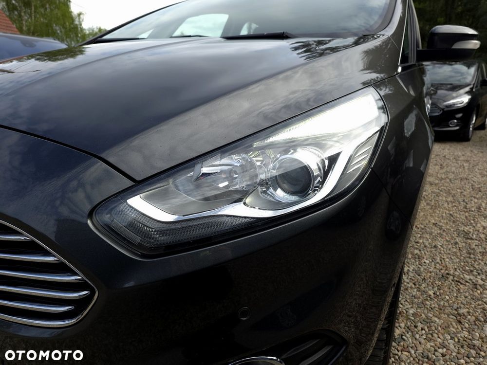 Ford S-Max 2.0 TDCi Titanium - 26