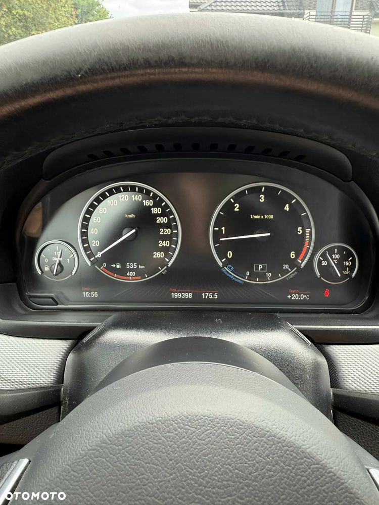 BMW Seria 5 - 11