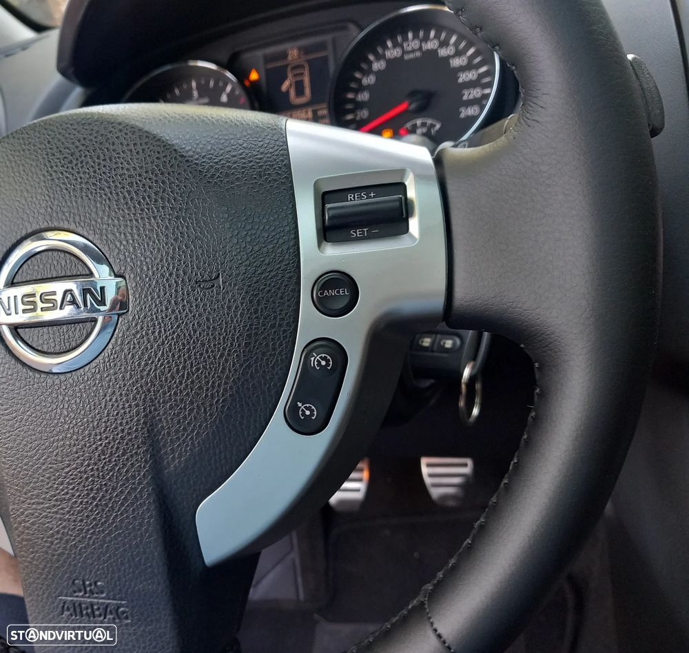 Nissan Qashqai 1.6 dCi Tekna Premium 18 360 S&S - 19