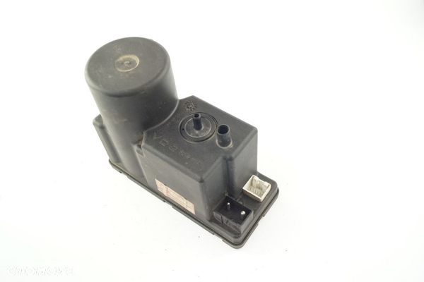 Pompka centralnego zamka Audi 80 B4 A4 B5 4A0862257A