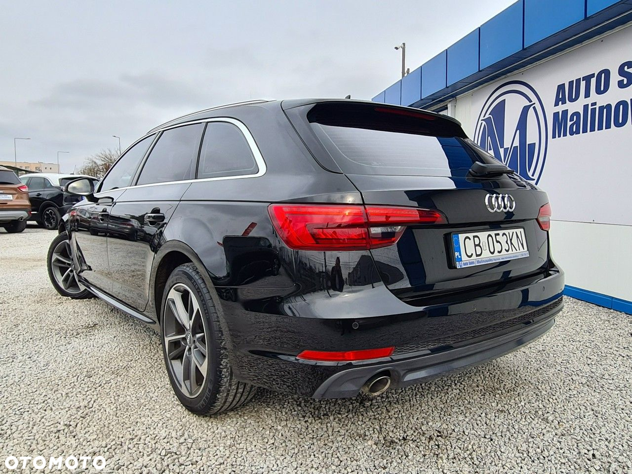 Audi A4 Avant 2.0 TDI DPF clean diesel multitronic S line Sportpaket - 4