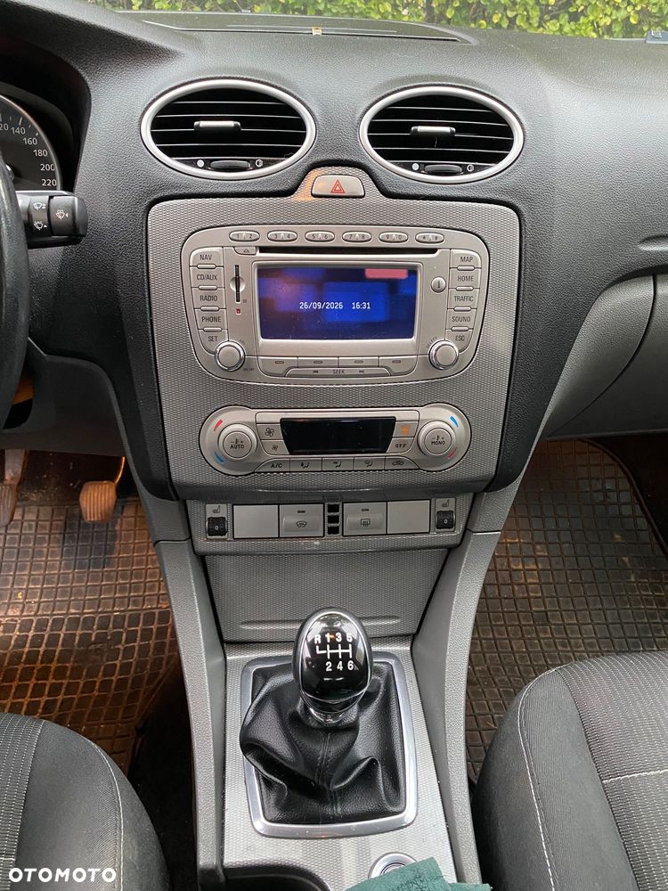 Ford Focus - 19