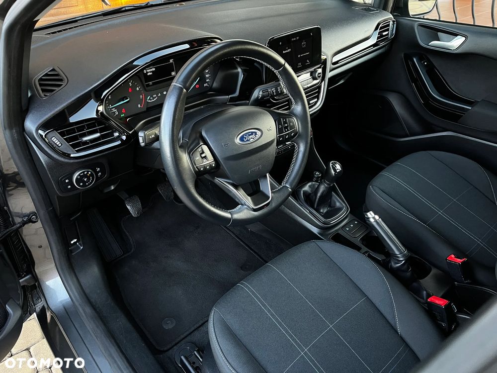 Ford Fiesta - 4