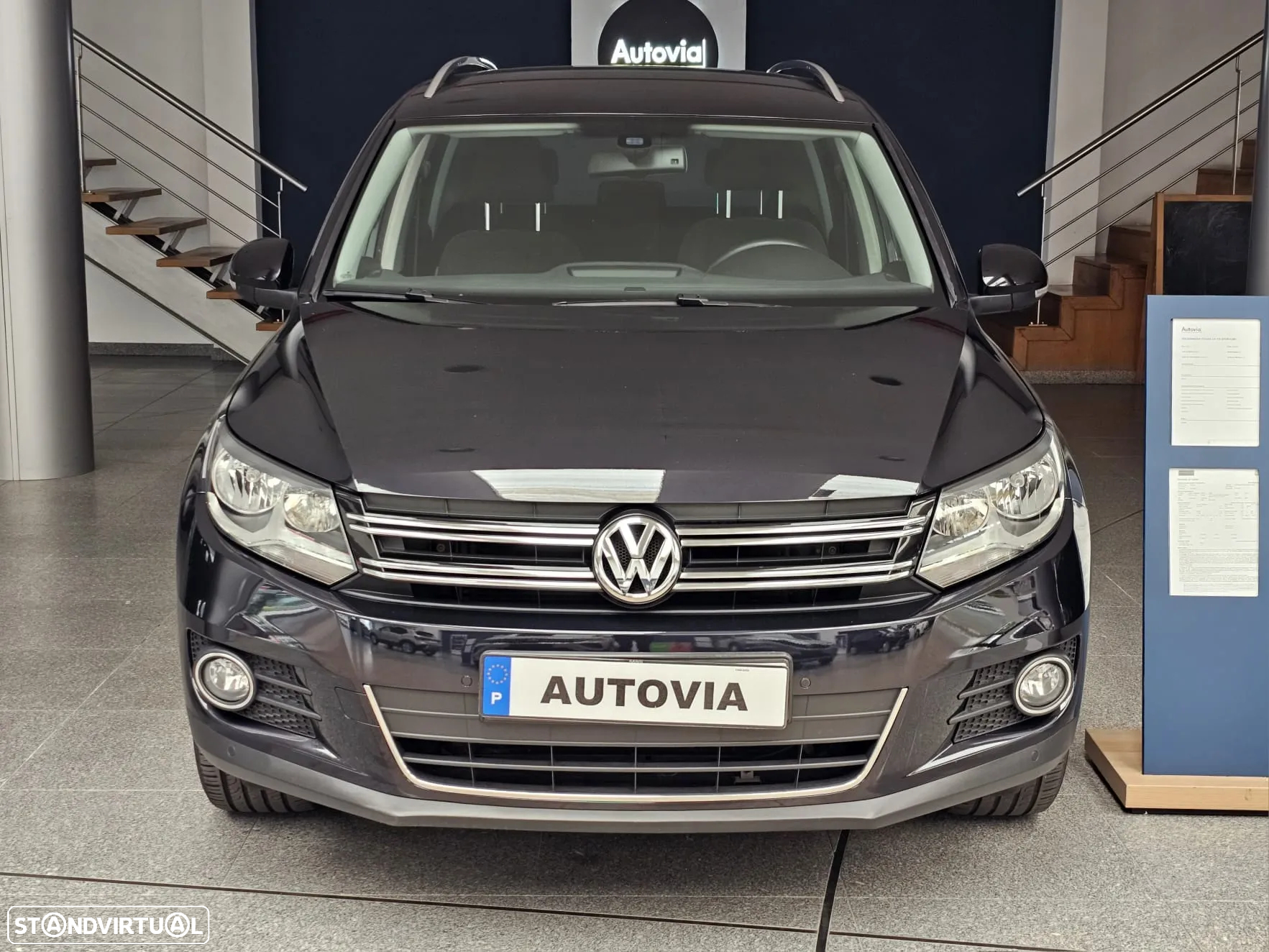 VW Tiguan 2.0 TDi Sport BlueMotion - 3