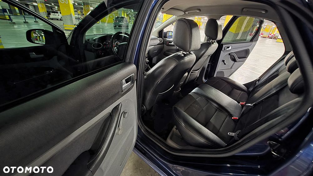 Ford Focus 1.6 TDCi Ghia - 31