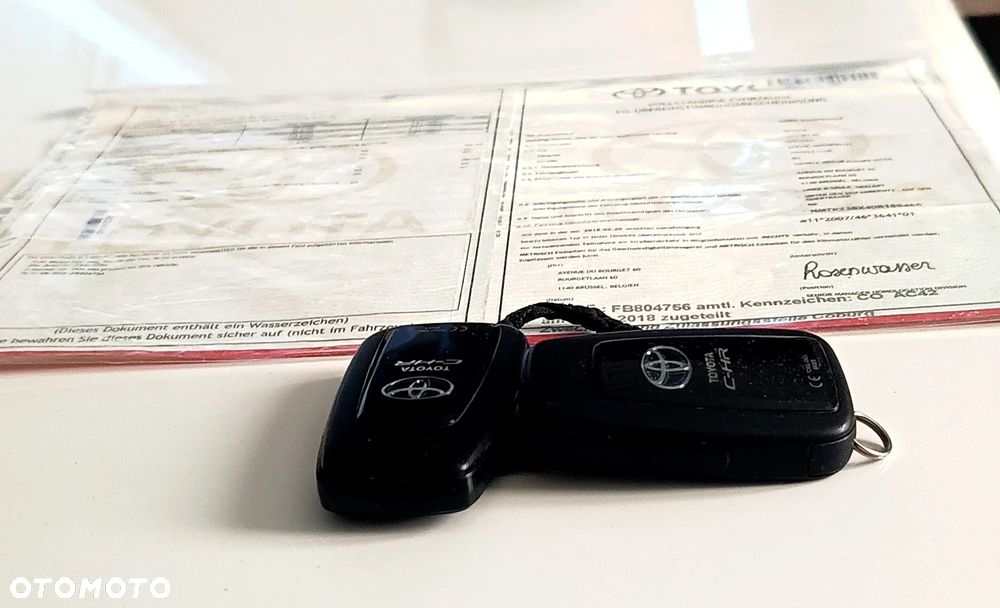 Toyota C-HR 1.8 Hybrid Prestige - 12