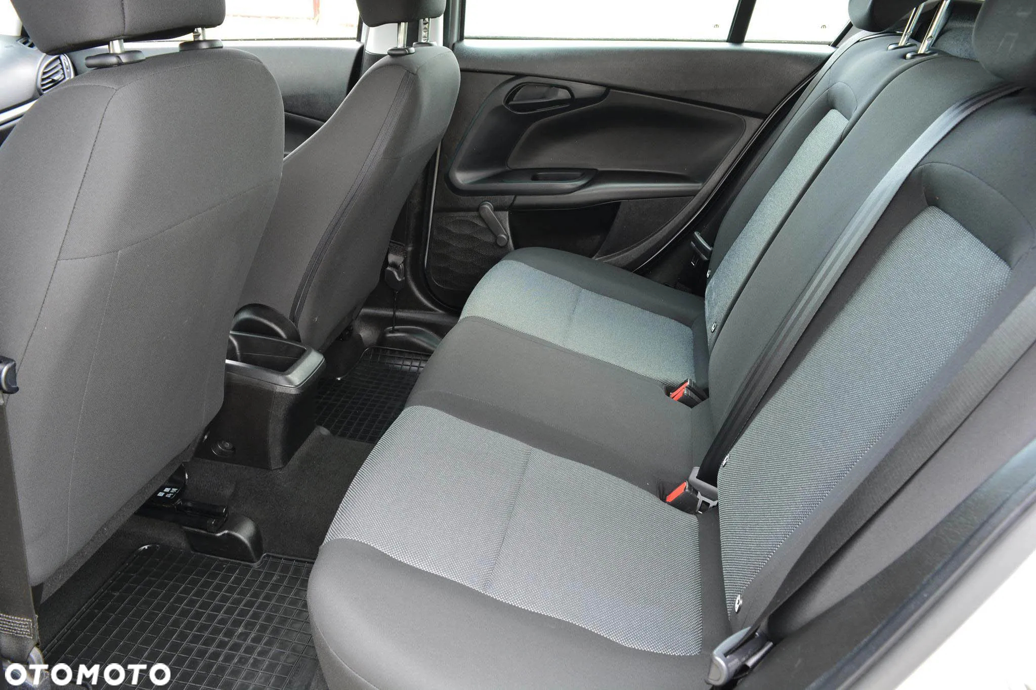 Fiat Tipo 1.4 16v Easy - 24