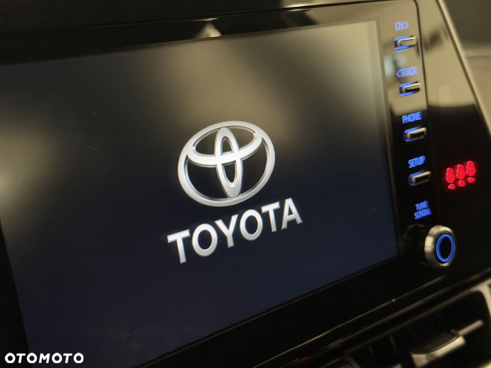 Toyota C-HR Flow - 16
