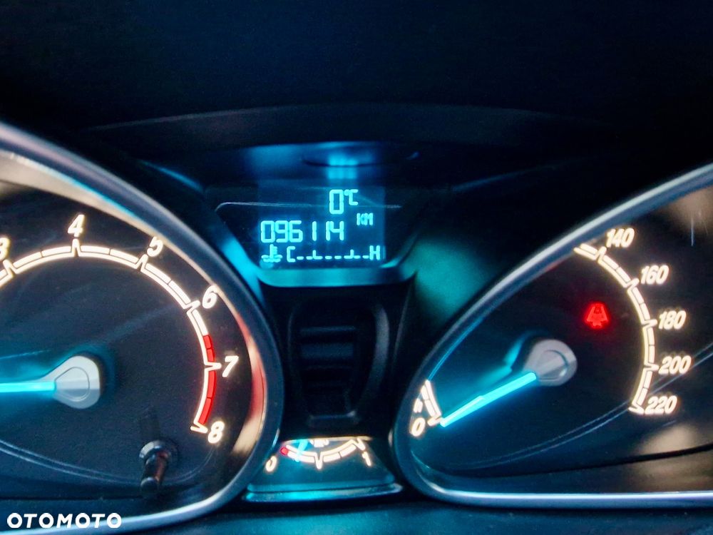 Ford Fiesta 1.0 EcoBoost STart-Stop Titanium - 10