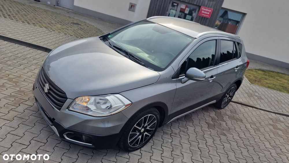 Suzuki SX4 S-Cross 1.6 DDiS 4x4 Comfort+ - 17