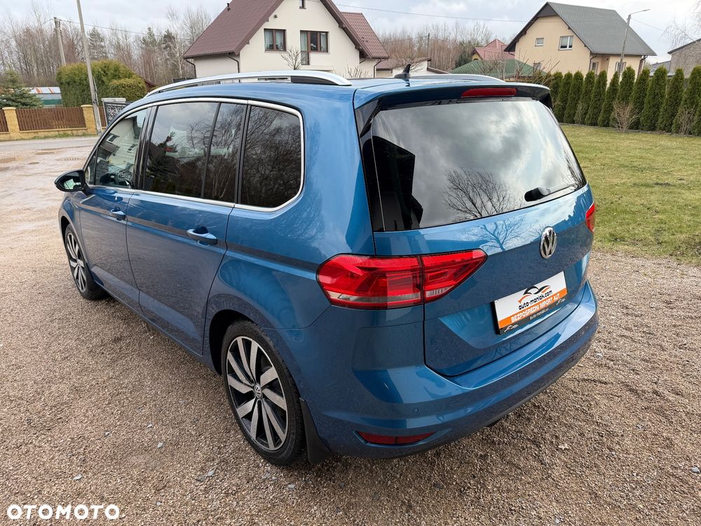 Volkswagen Touran - 3