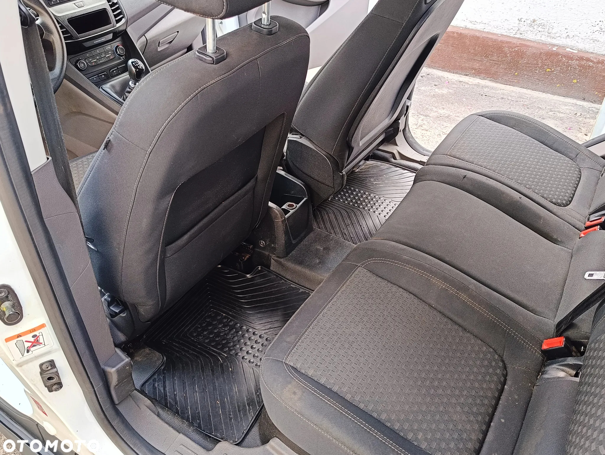 Ford Tourneo Connect 1.5 EcoBlue Start-Stop Trend - 20