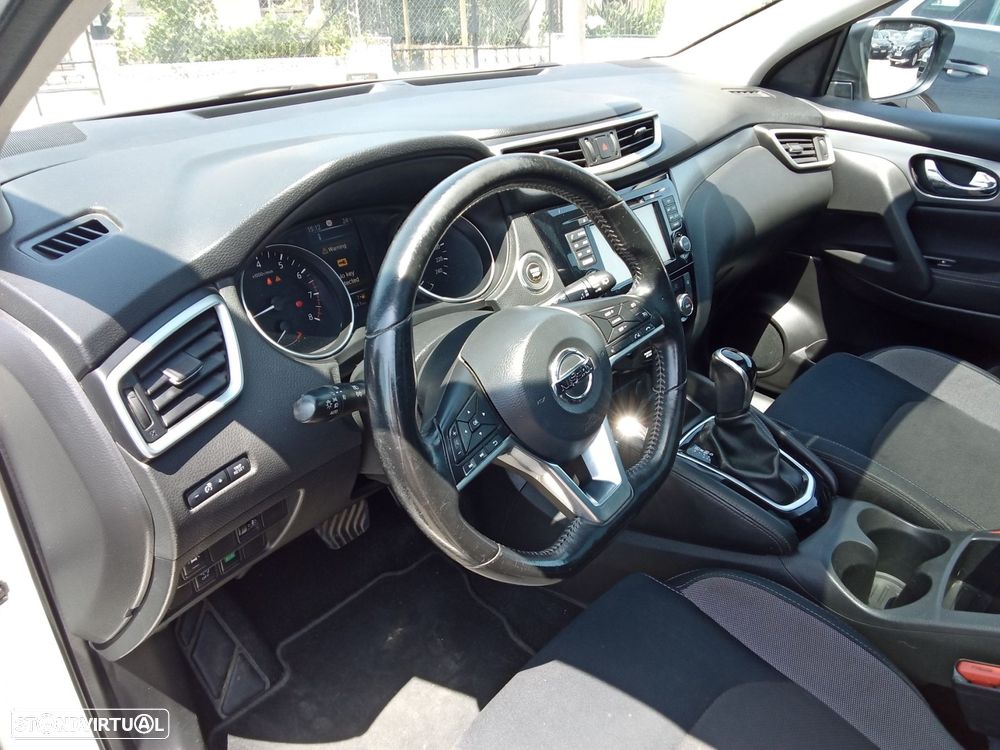 Nissan Qashqai 1.2 DIG-T N-Connecta 18 Xtronic - 20