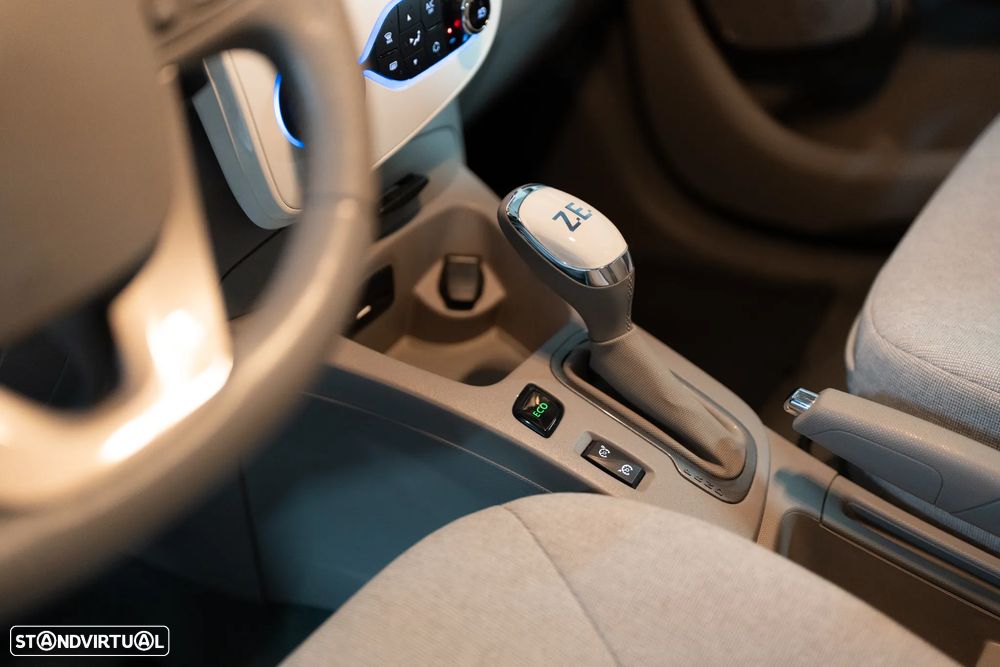 Renault Zoe (c/ Bateria) 41 kwh Intens - 23