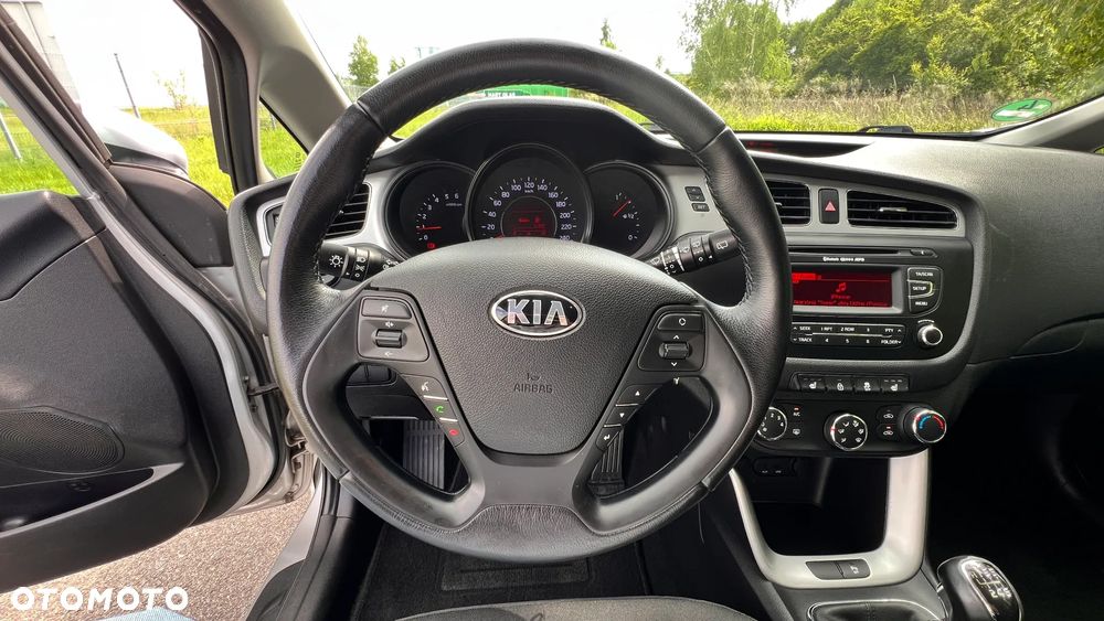 Kia Ceed 1.4 CRDi L - 21