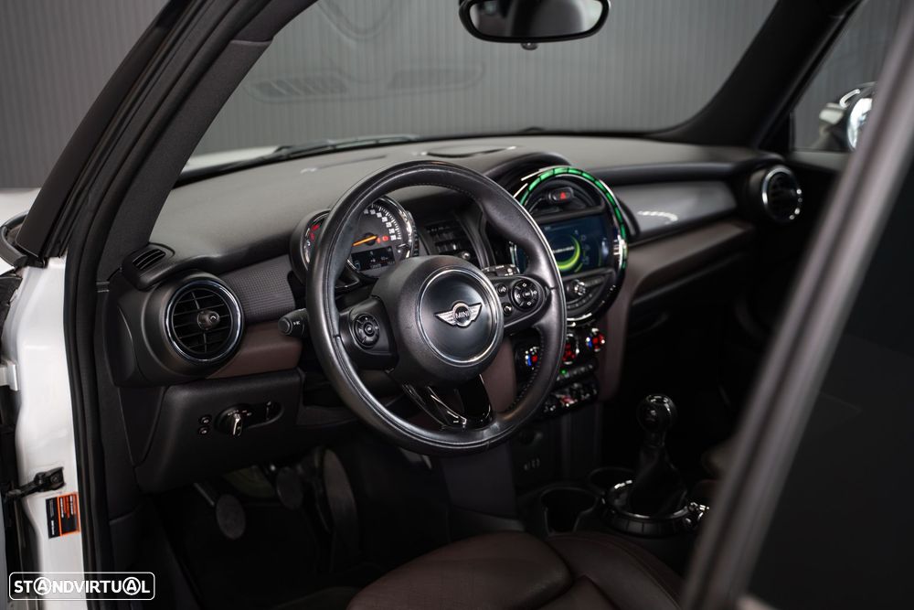 MINI 3 Portas Cooper D - 23