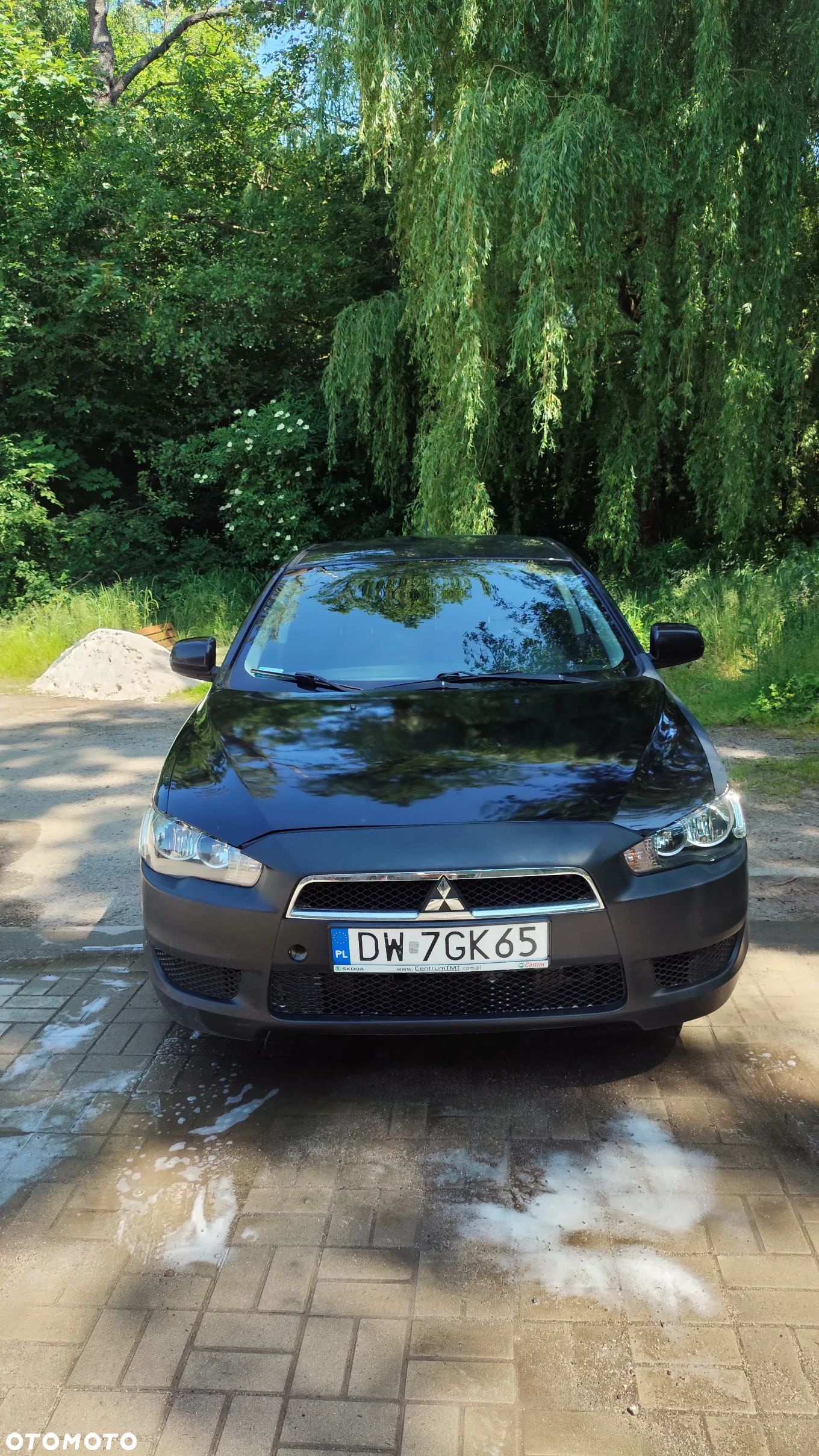 Mitsubishi Lancer - 1