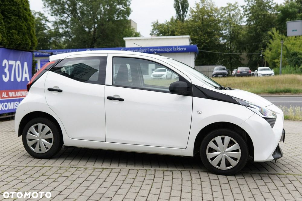 Toyota Aygo x - 4